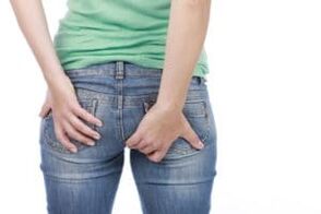 Swędzenie odbytu jest oznaką obecności pasożytów w organizmie